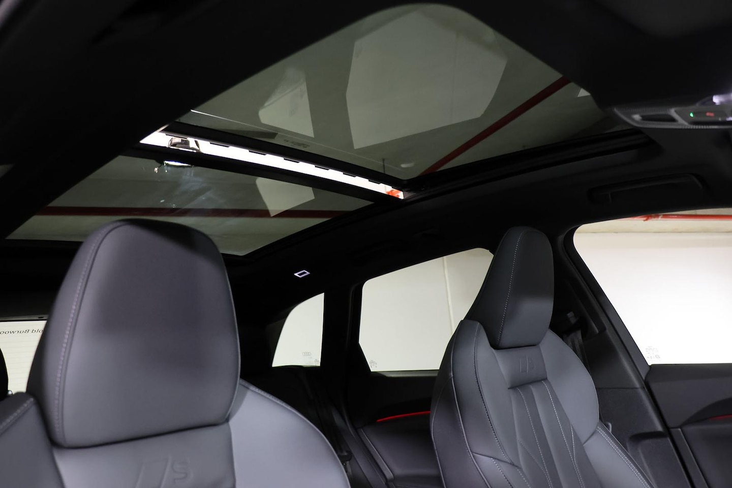 Image about Audi Q5 SUV TFSI quattro 200 kW sport