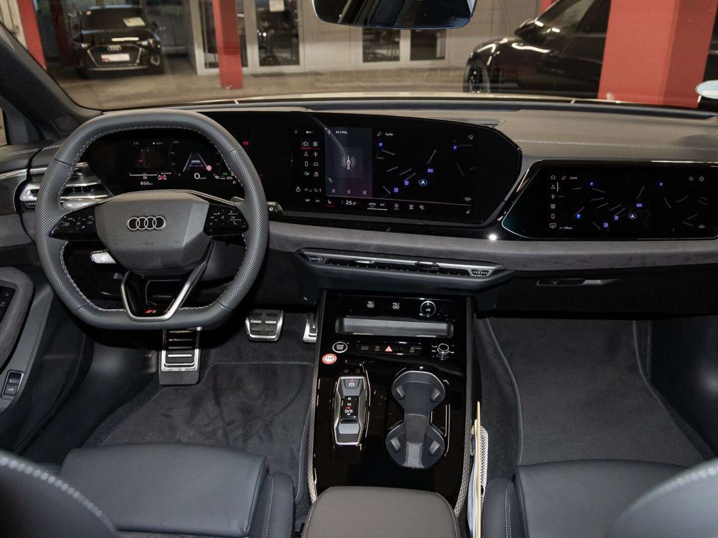 Bild über Audi A5 Avant TFSI 150 kW S tronic - für weitere Informationen kontaktieren Sie den Audi Partner
