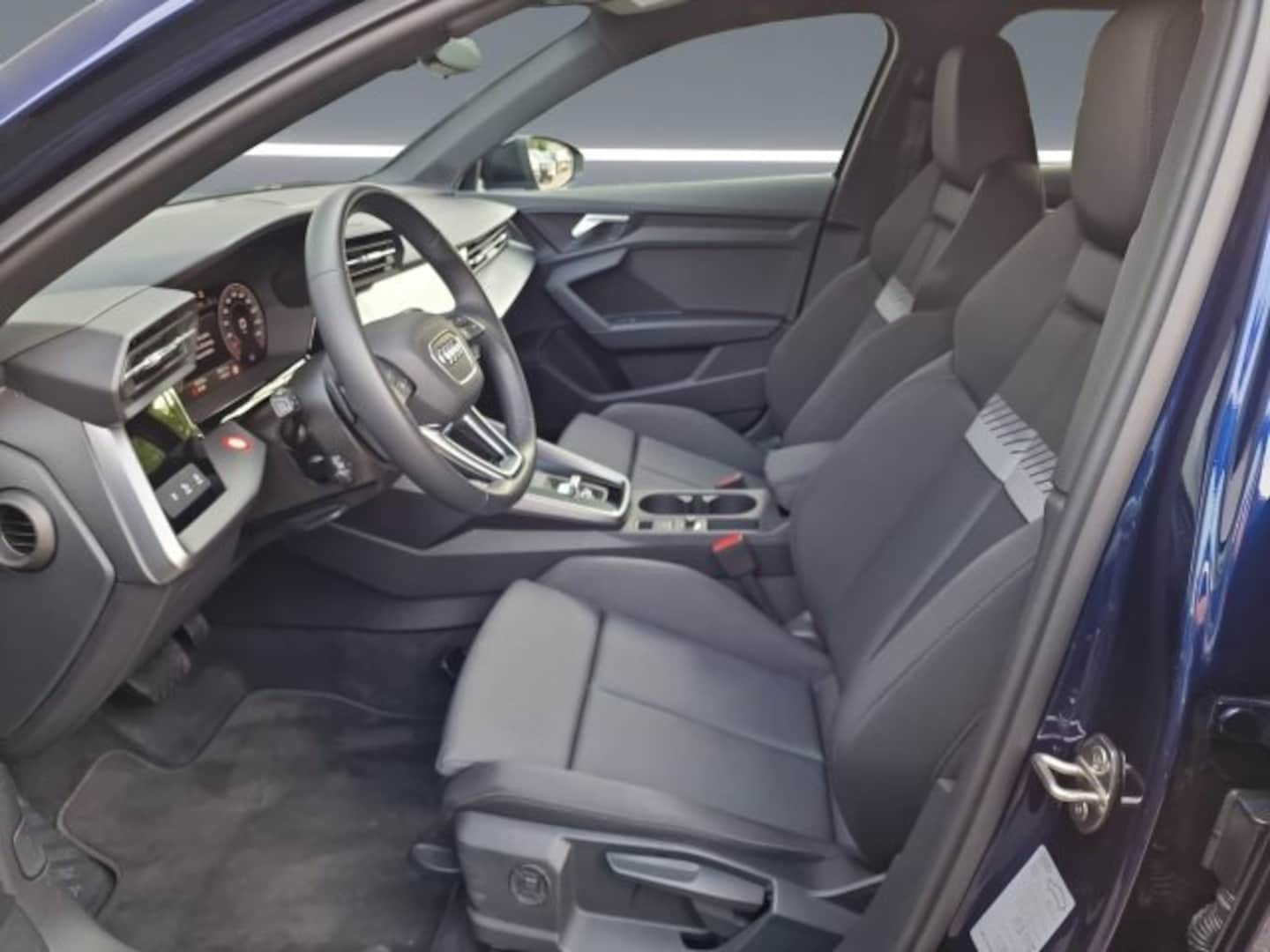 Bild über Audi A3 Sportback advanced 30 TDI S tronic - für weitere Informationen kontaktieren Sie den Audi Partner