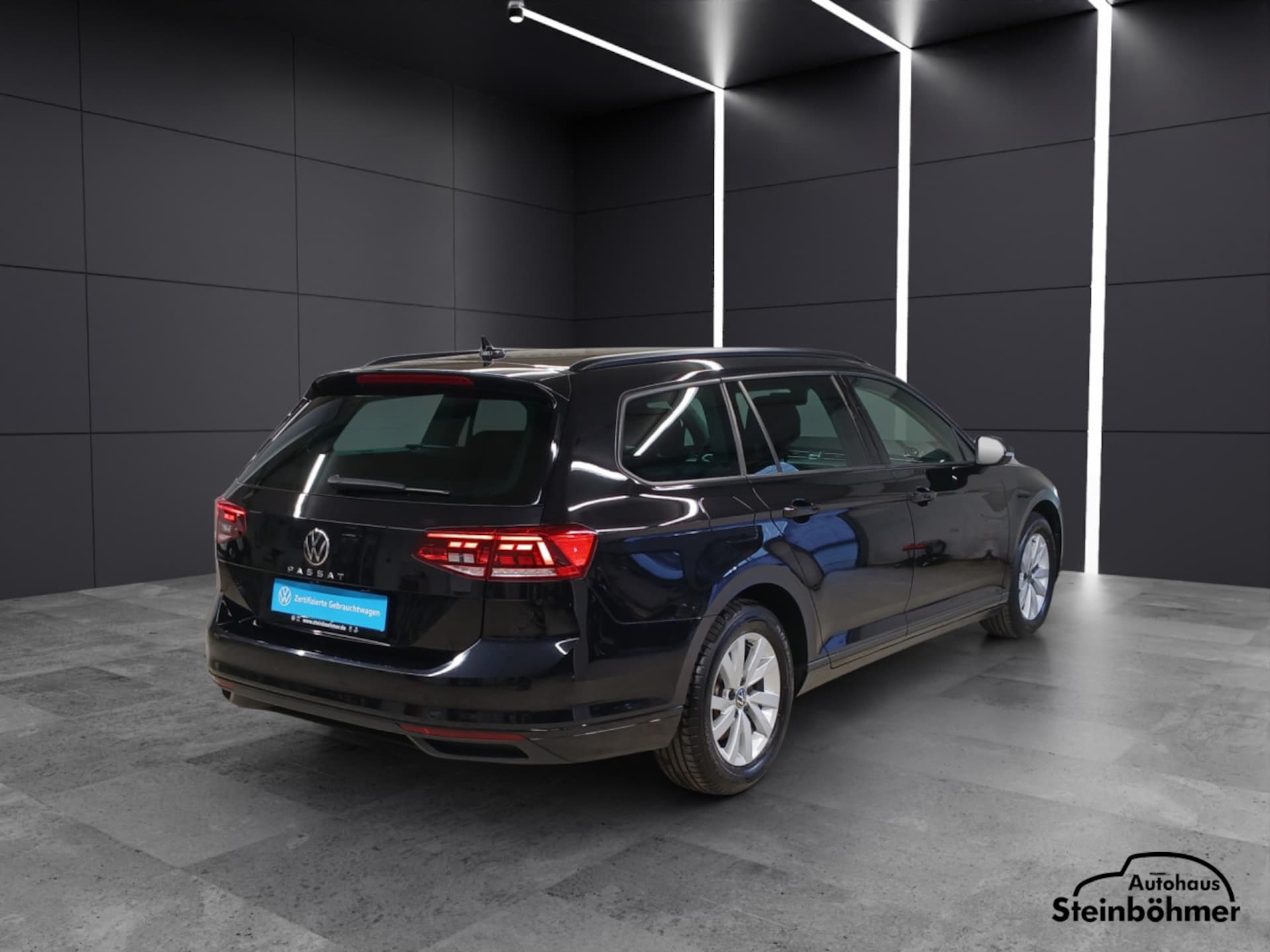 Volkswagen Passat Variant Basis-Modell