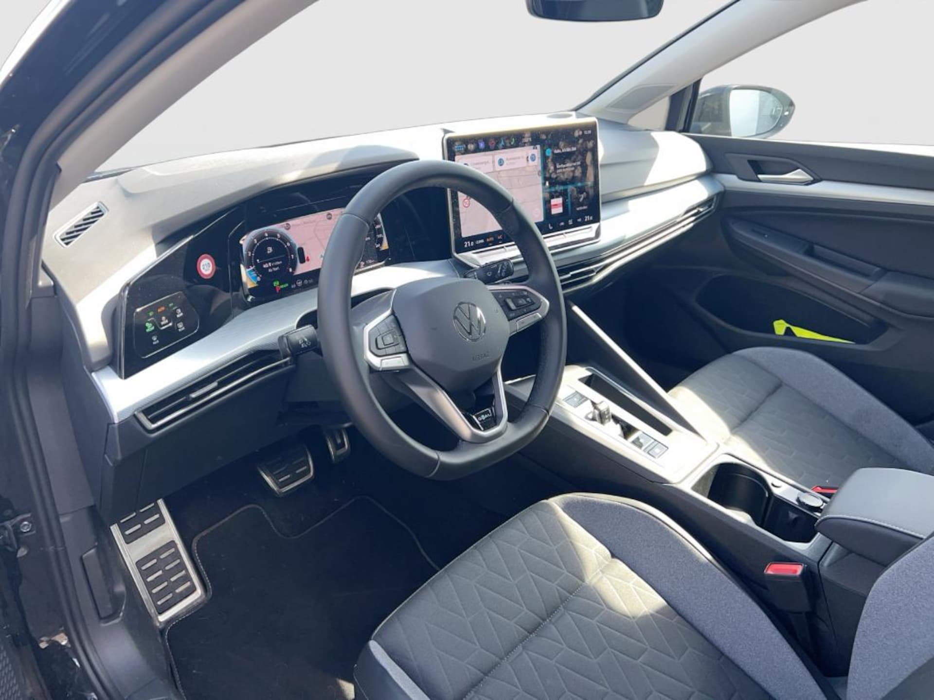 Volkswagen Golf Variant Life