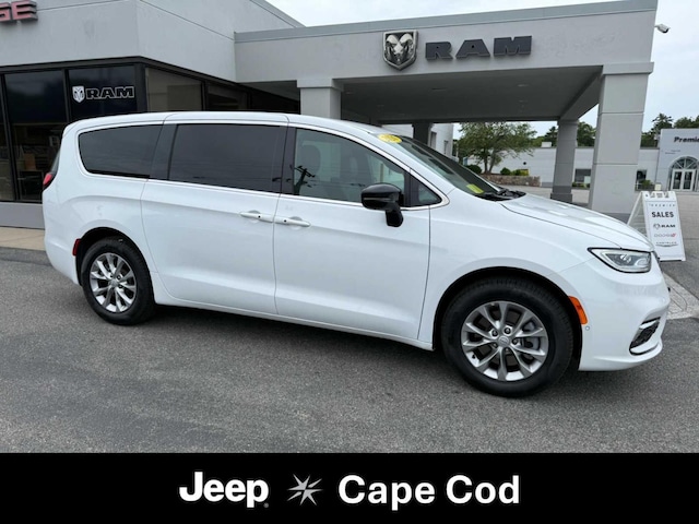 2026 Chrysler Pacifica