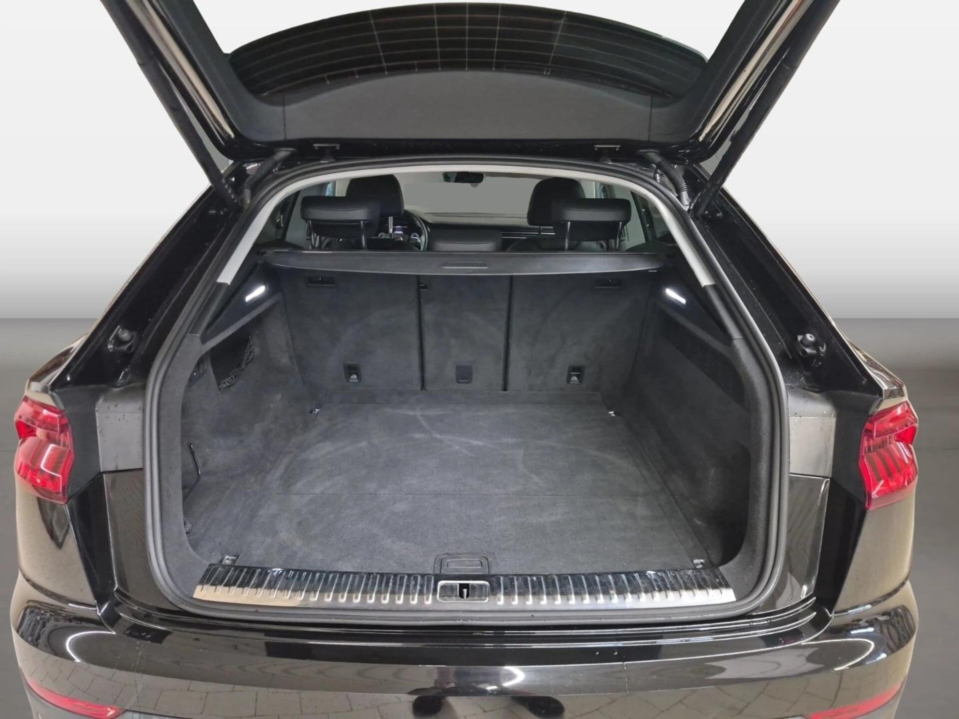 Audi Q8 SUV