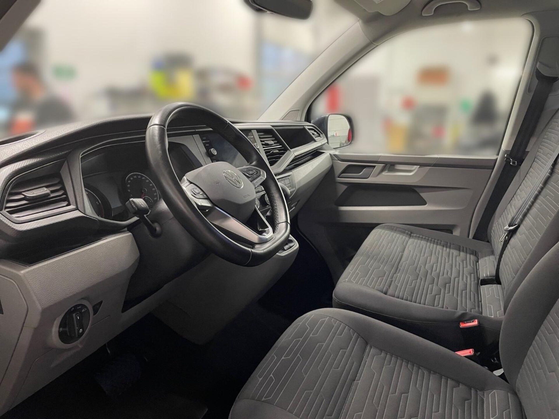 Volkswagen T6.1 Caravelle langer Radstand Comfortline