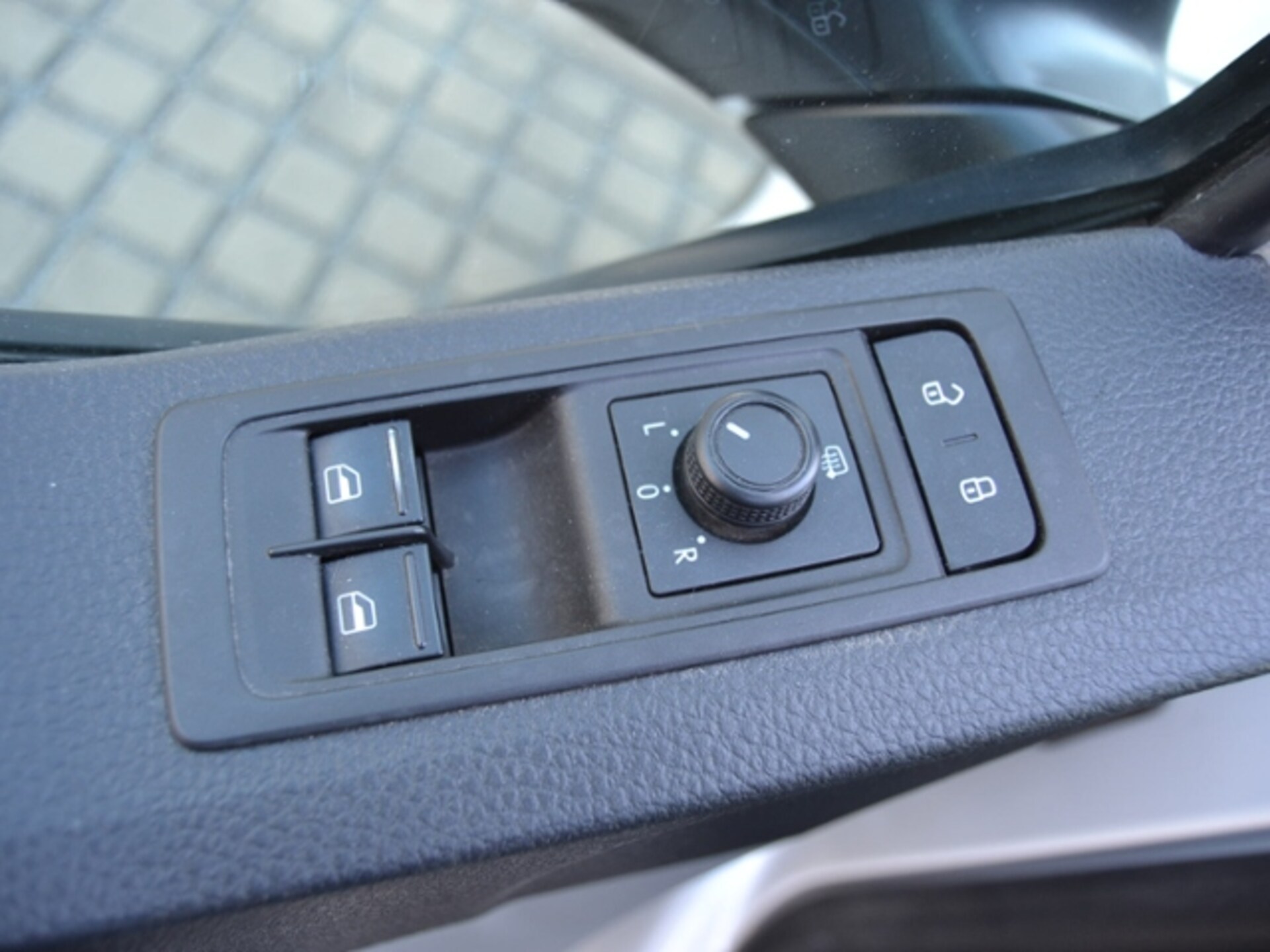 Volkswagen T6 Transporter Kasten kurzer Radstand