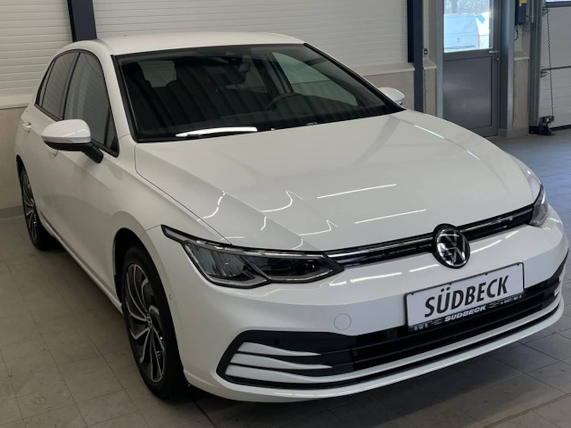 Volkswagen Golf Life