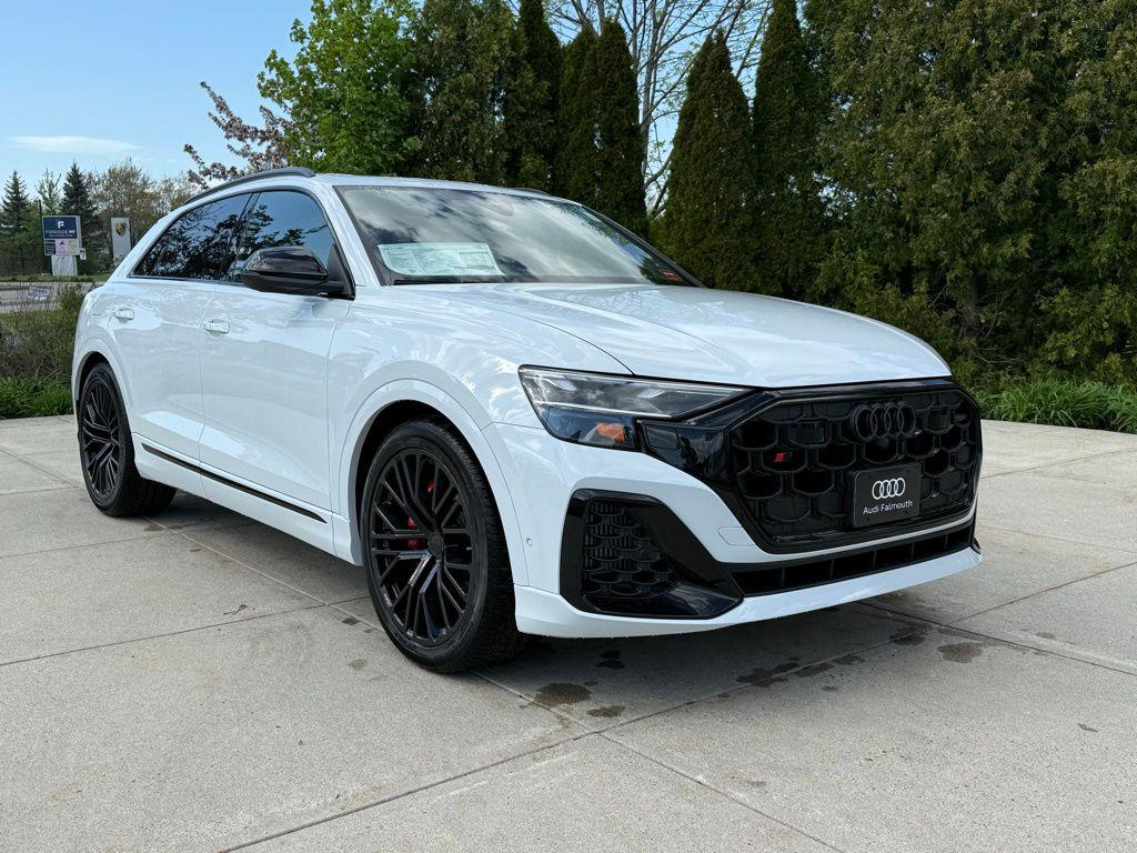2026 Audi SQ8 Premium Plus quattro's photo