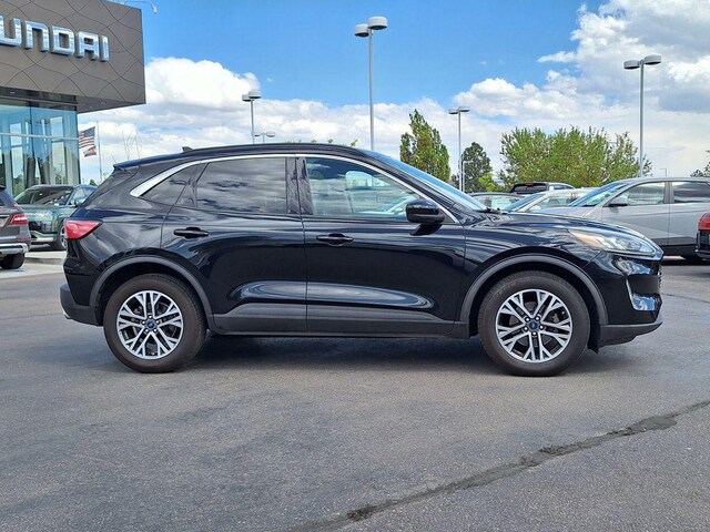 2020 Ford Escape