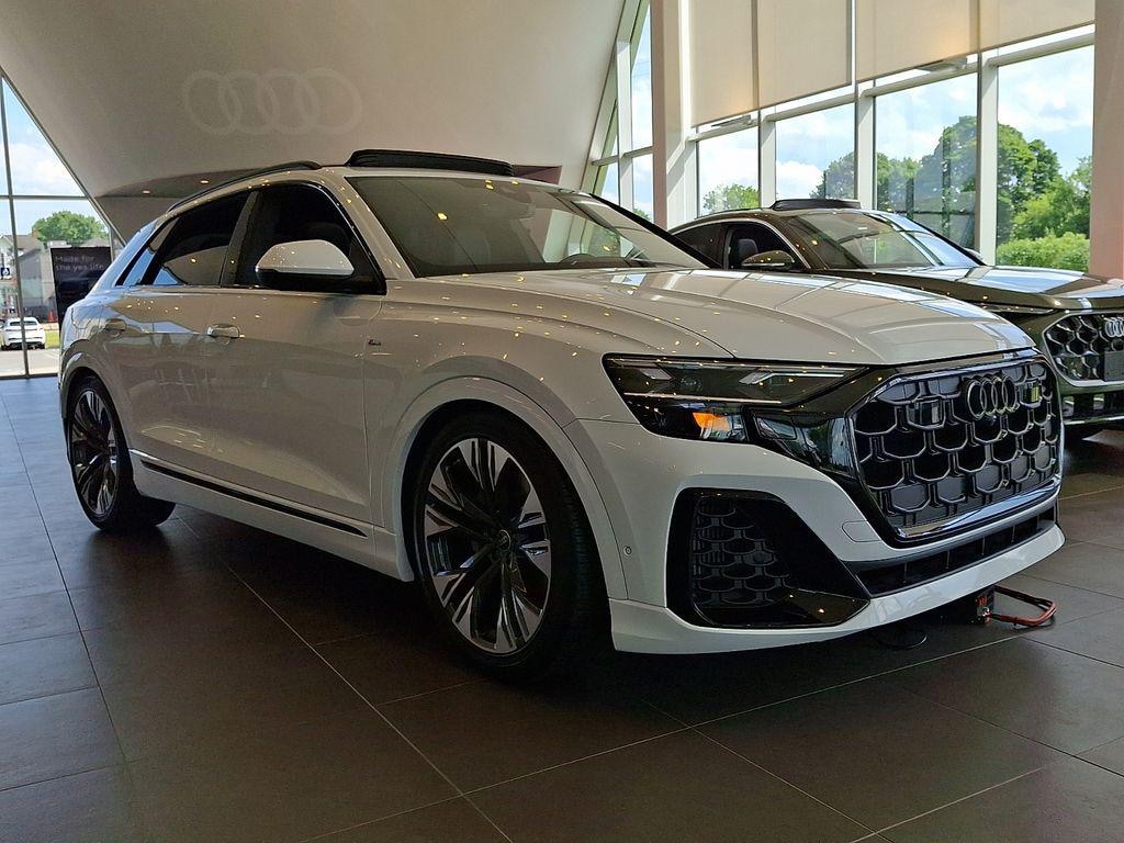 2026 Audi Q8