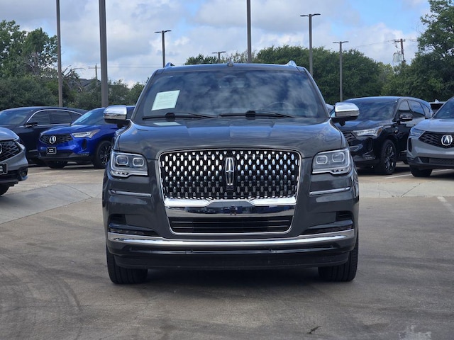 2024 Lincoln Navigator