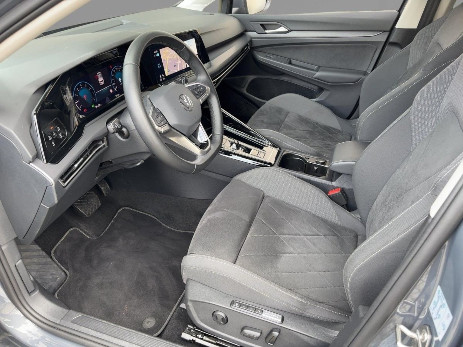 Volkswagen Golf Style