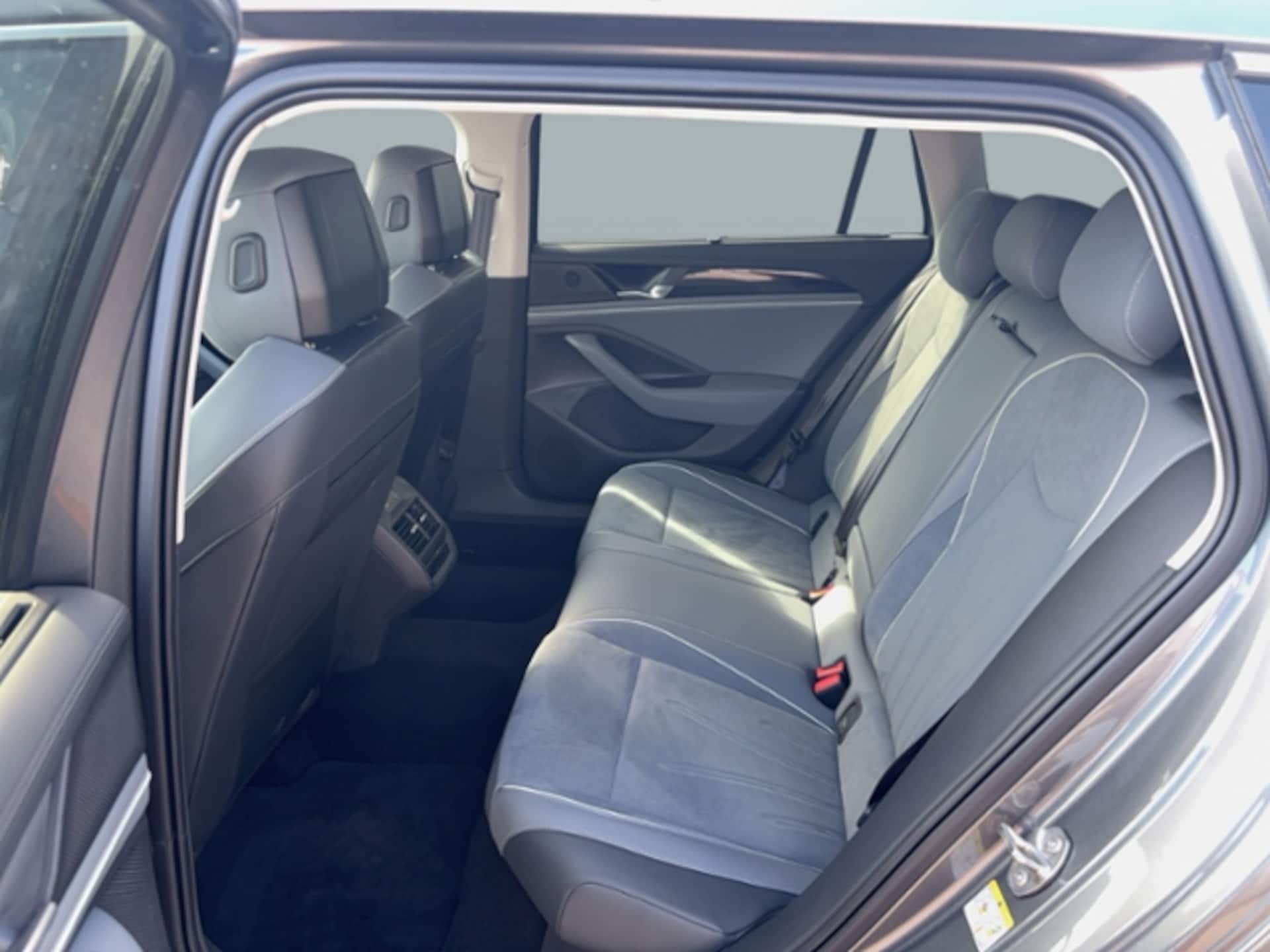 Volkswagen Passat Business