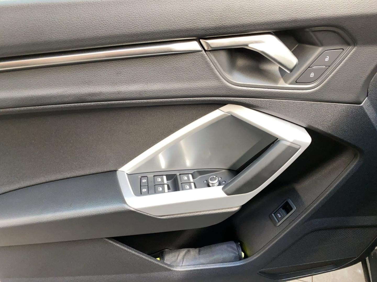Bild über Audi Q3 Sportback TFSI 110 kW S tronic - für weitere Informationen kontaktieren Sie den Audi Partner