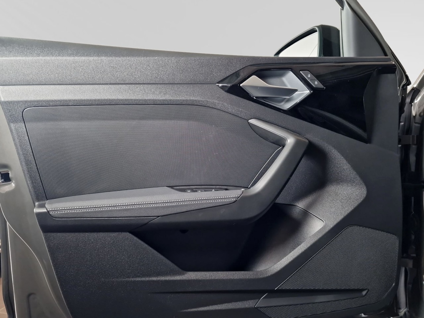 Bild über Audi A1 allstreet 30 TFSI S tronic - für weitere Informationen kontaktieren Sie den Audi Partner