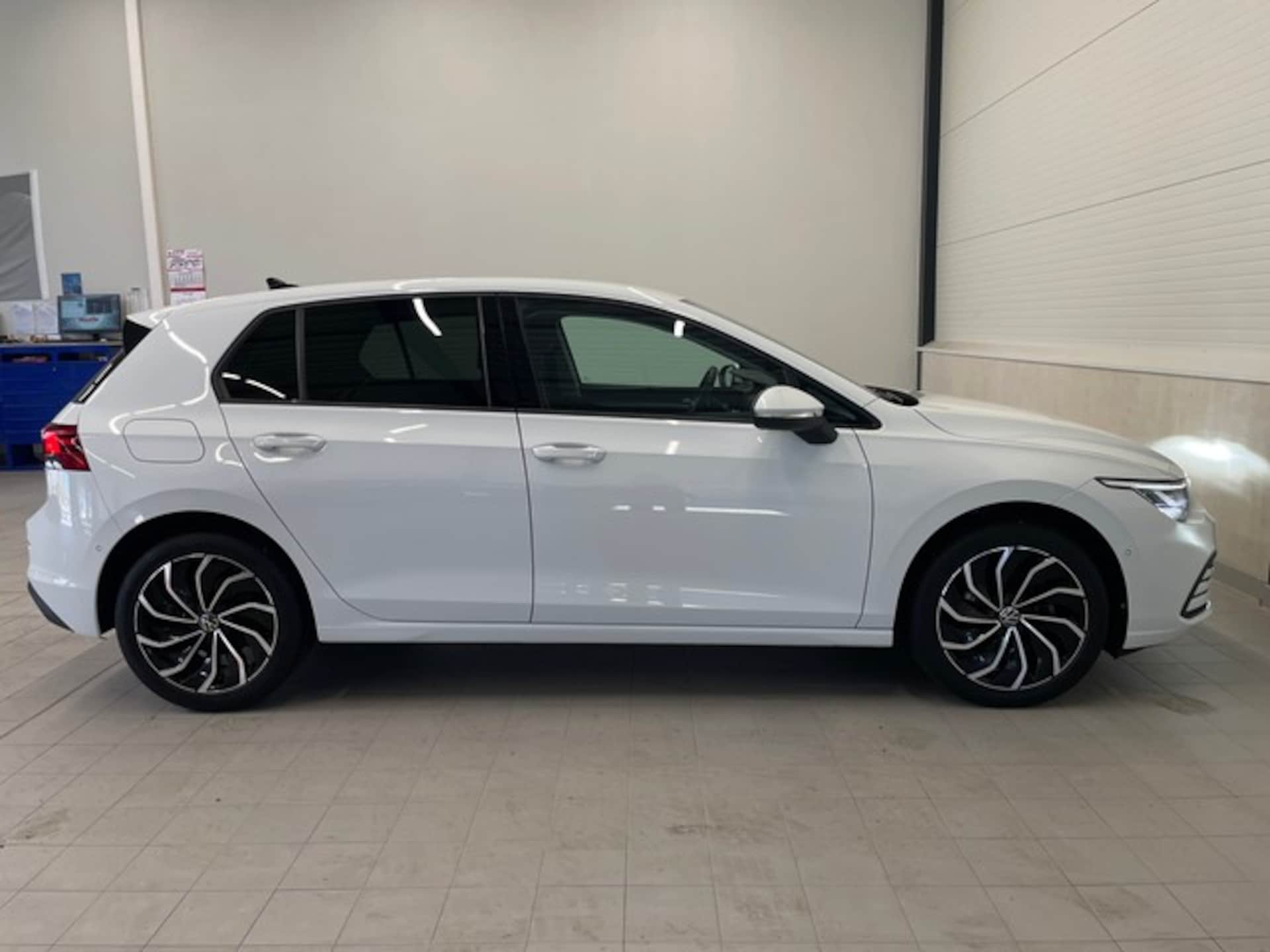 Volkswagen Golf Life