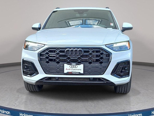 2024 Audi Q5 TFSI e