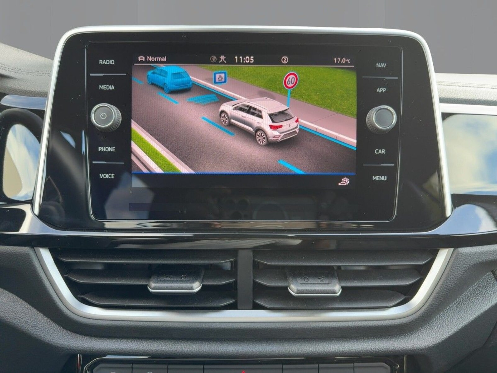 Volkswagen T-Roc – Bild 13