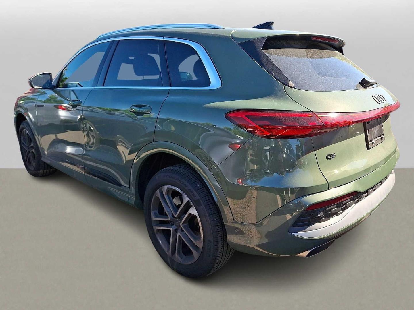 2025 Audi Q5 40 Premium's photo