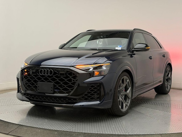 2026 Audi RS Q8 SUV performance