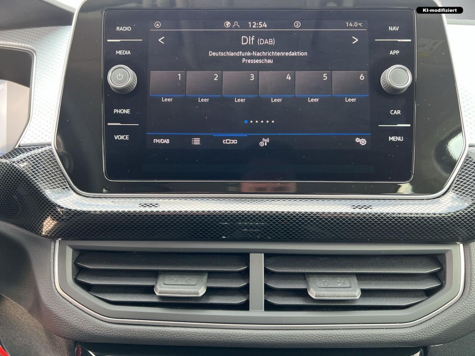 Volkswagen T-Cross – Bild 21