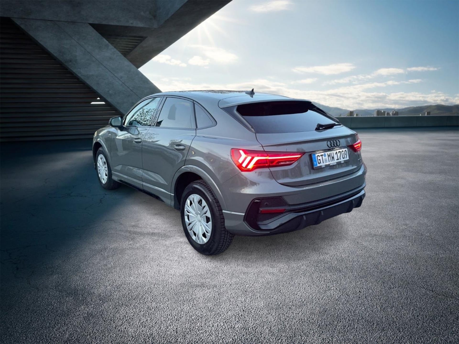 Audi Q3 Sportback S line