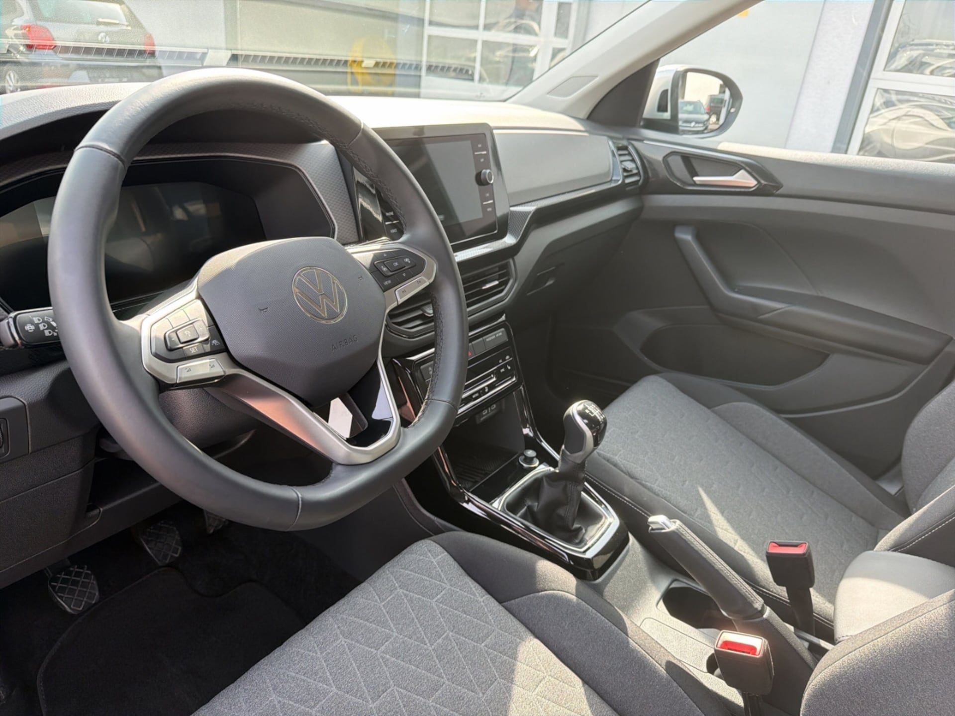 Volkswagen T-Cross Life