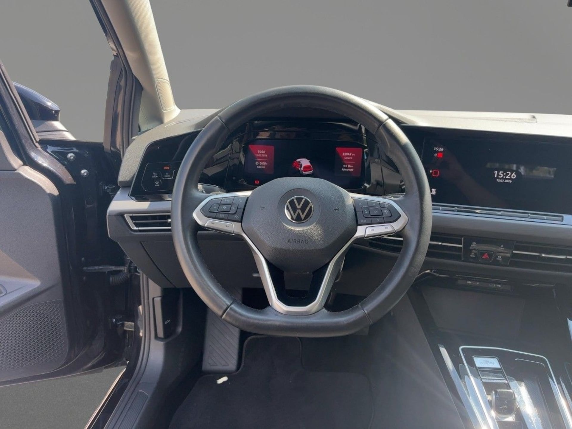 Volkswagen Golf Style