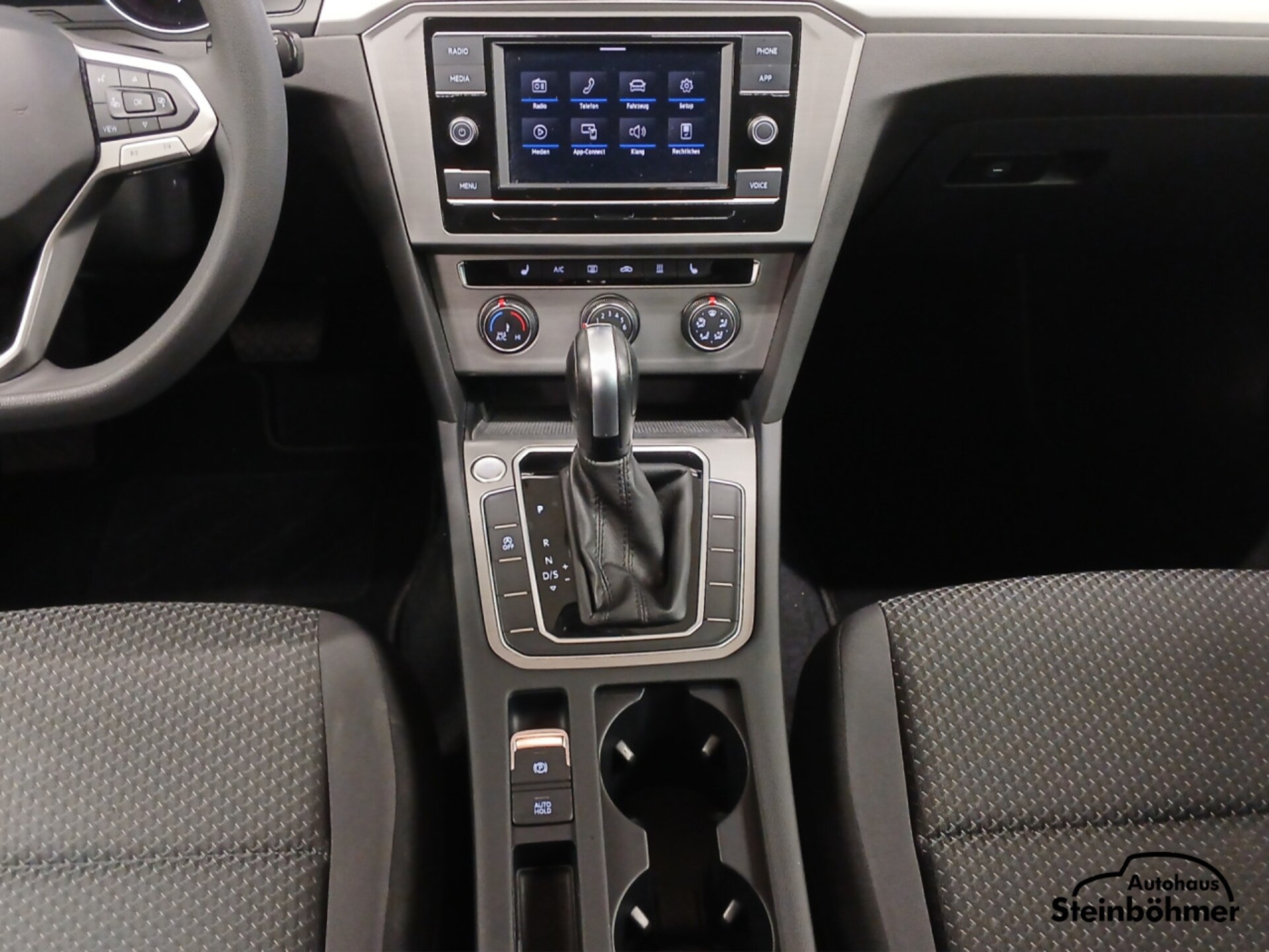 Volkswagen Passat Variant Basis-Modell