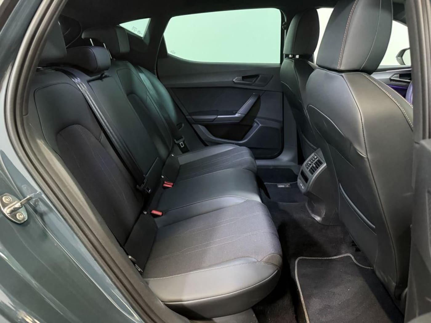 CUPRA Leon León 1.5 eTSI DSG 110 kW (150 CV) — photo 6