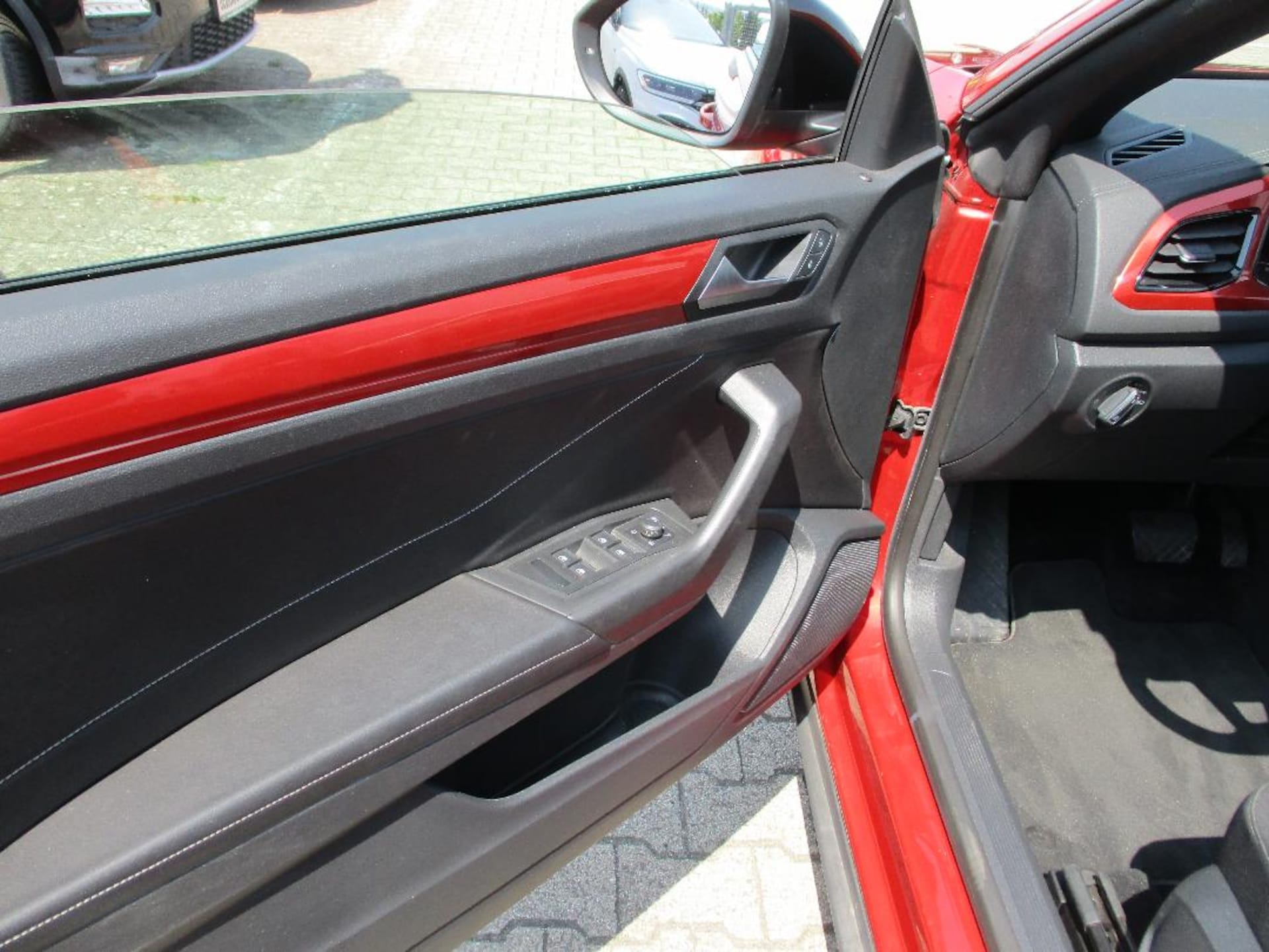 Volkswagen T-Roc Cabriolet Style