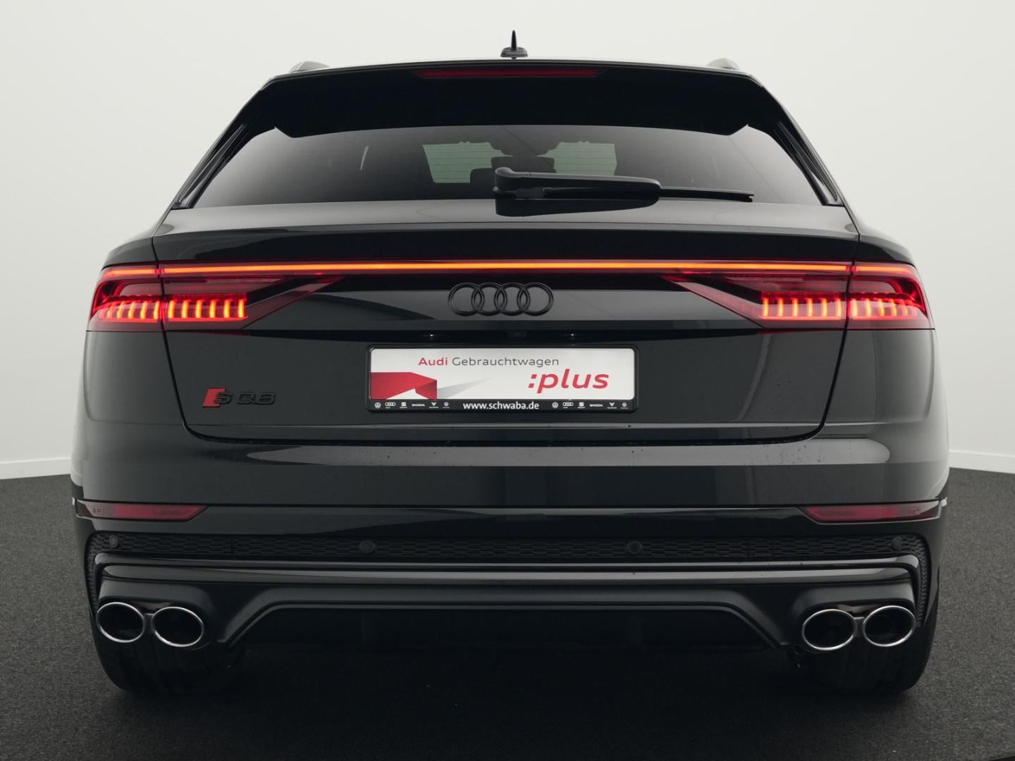 Bild über Audi SQ8 competition plus TFSI quattro tiptronic - für weitere Informationen kontaktieren Sie den Audi Partner