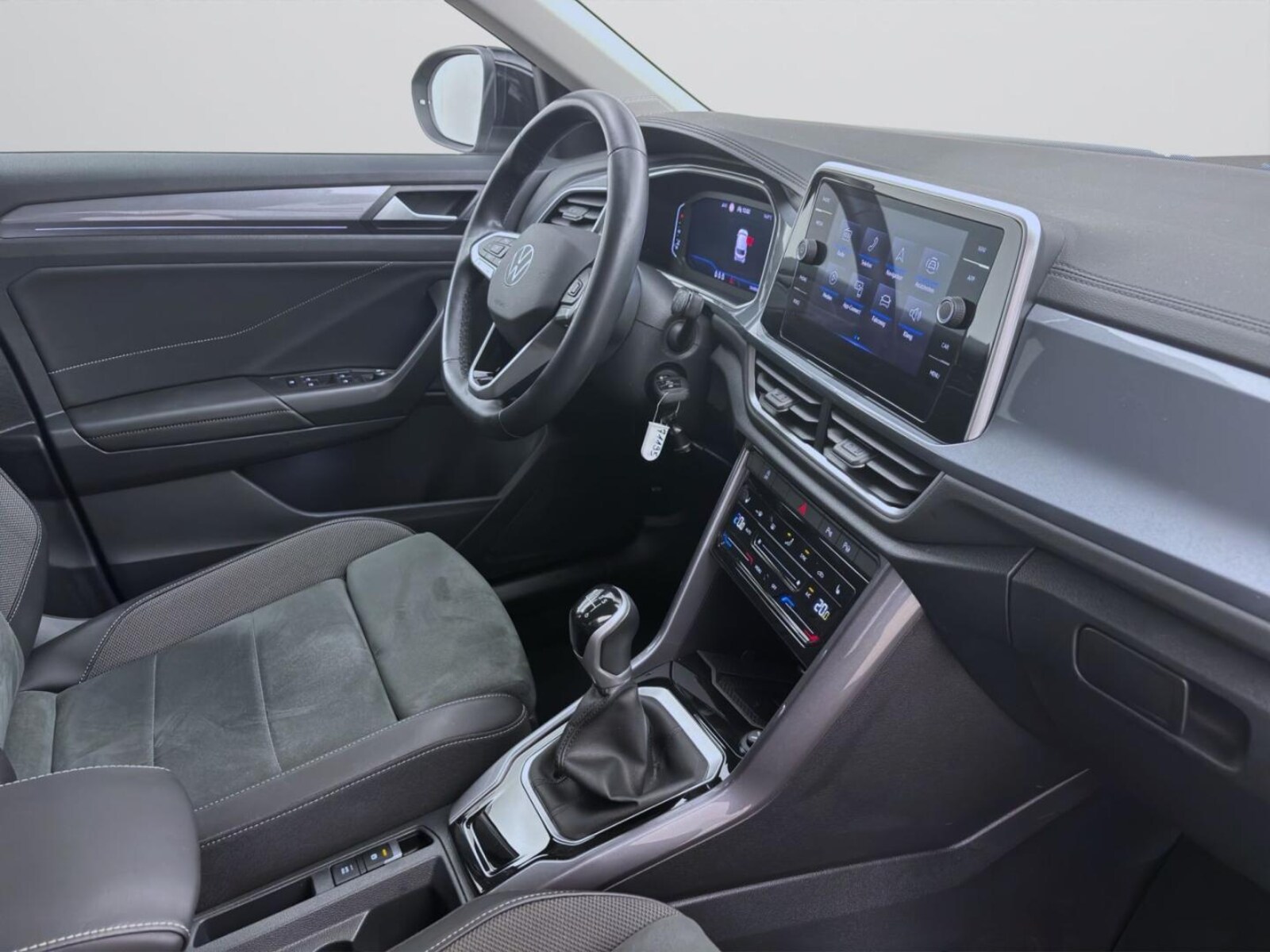 Volkswagen T-Roc – Bild 18
