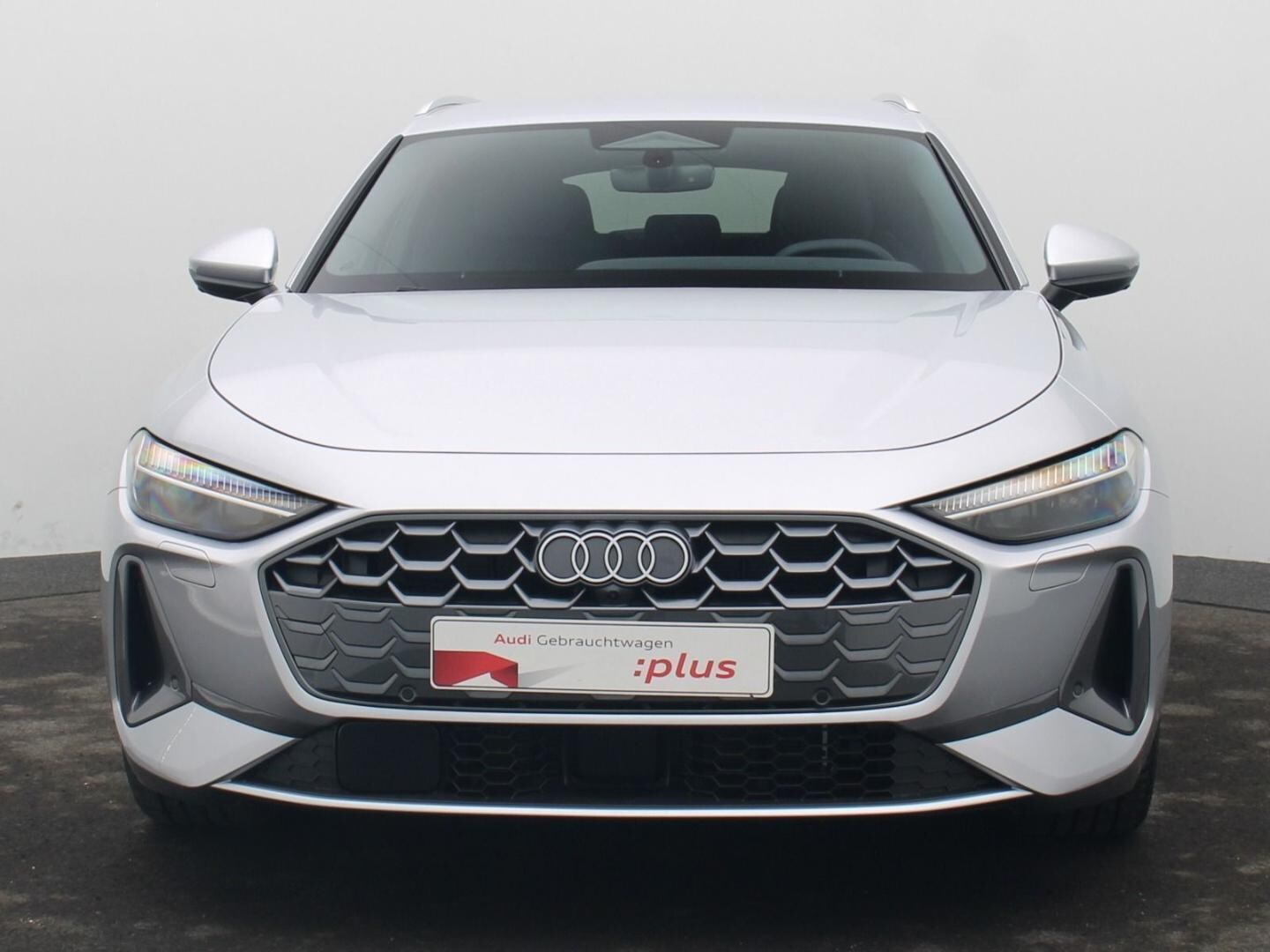 Bild über Audi A5 Avant TDI 150 kW S tronic - für weitere Informationen kontaktieren Sie den Audi Partner