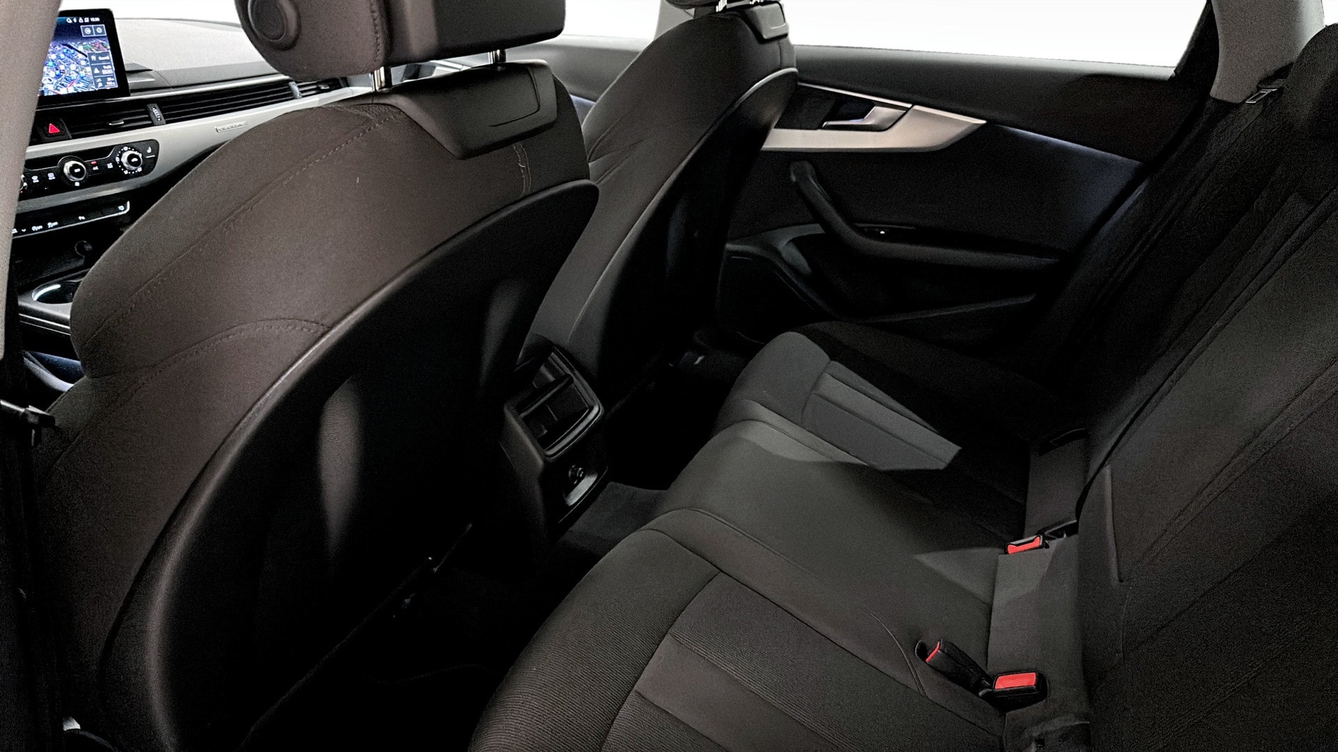 Image about Audi A4 Avant A4 Avant 40 TDI quattro Proline advanced 204 hk S tronic