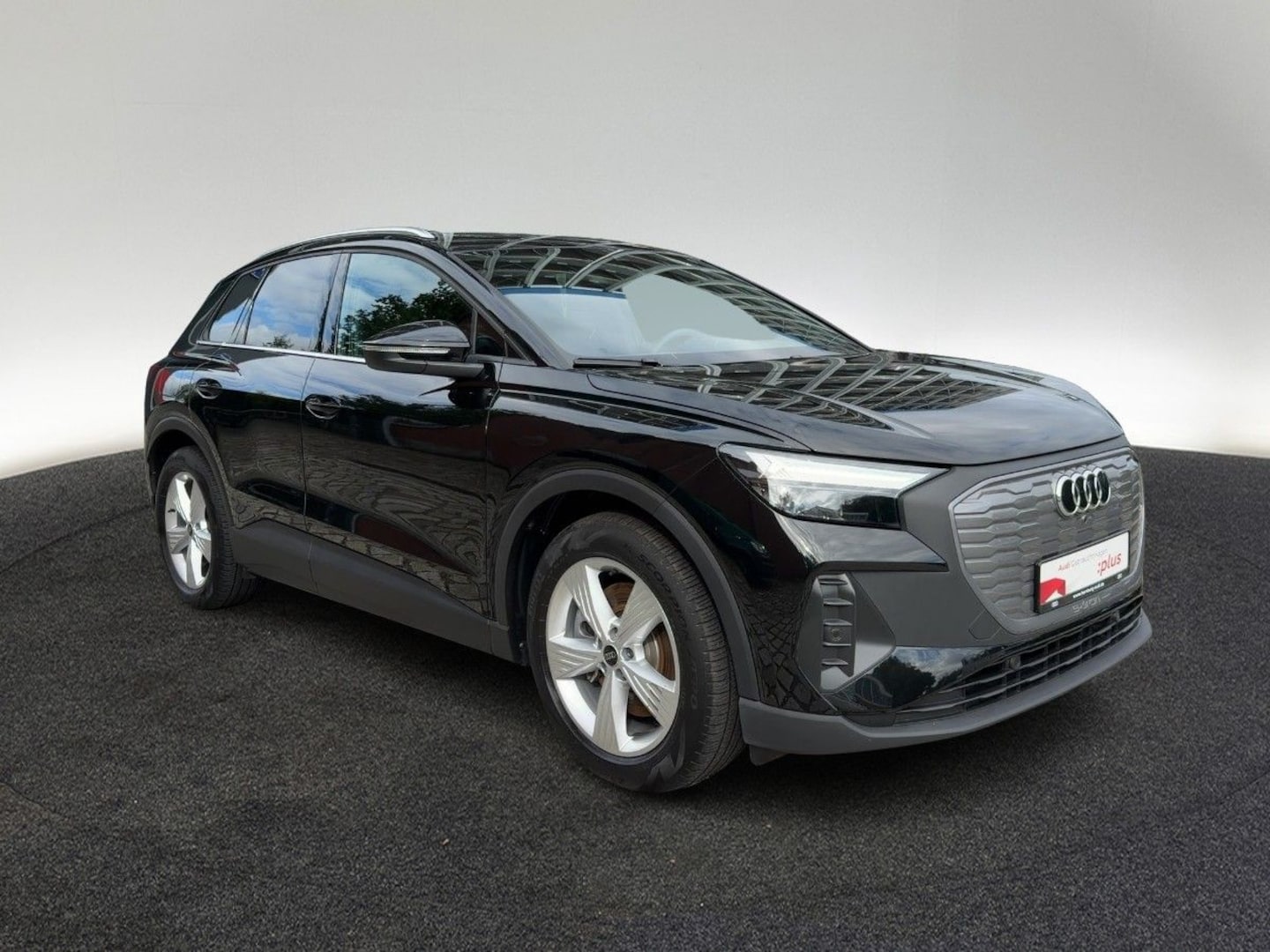 Bild über Audi Q4 e-tron 45 e-tron quattro - für weitere Informationen kontaktieren Sie den Audi Partner