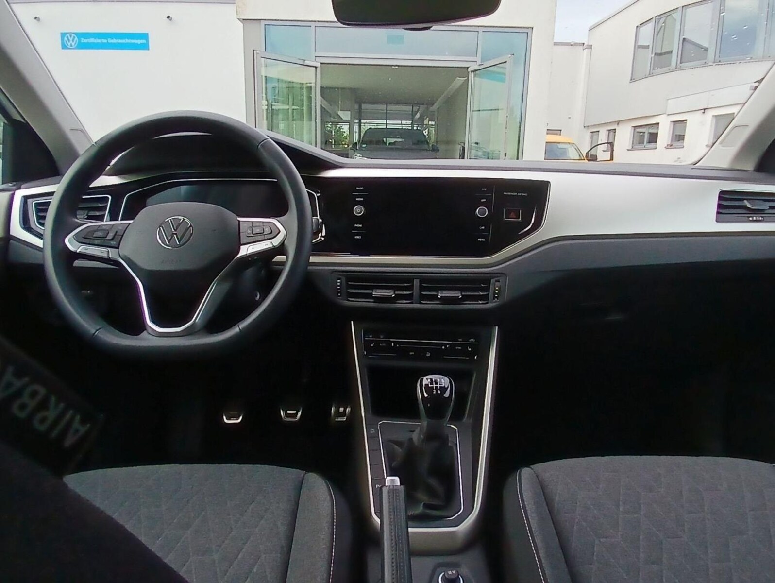 Volkswagen Polo – Bild 8