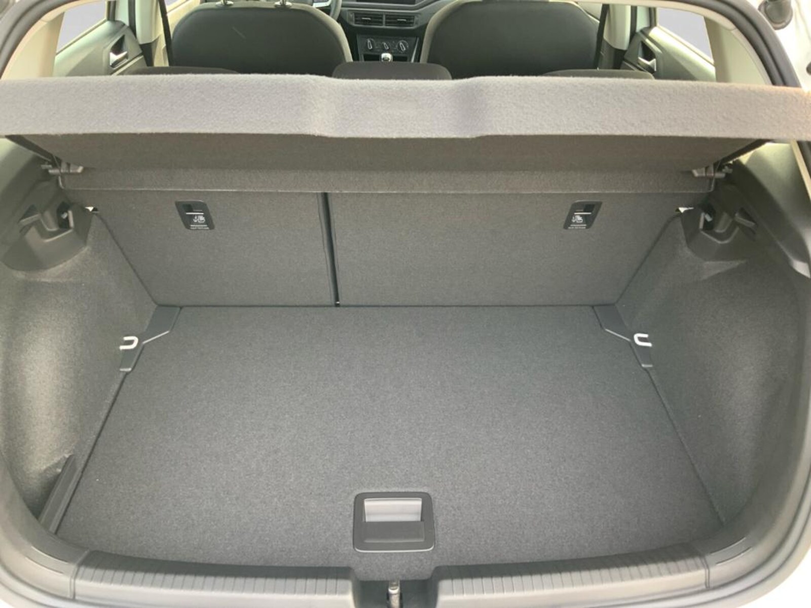 Volkswagen Polo – Bild 10