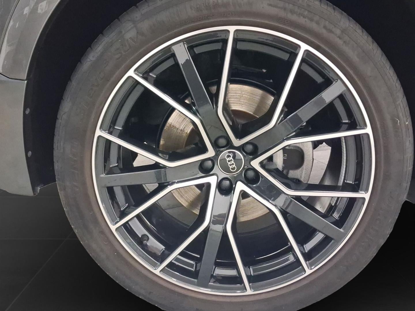 Bild über Audi Q8 50 TDI quattro tiptronic - für weitere Informationen kontaktieren Sie den Audi Partner