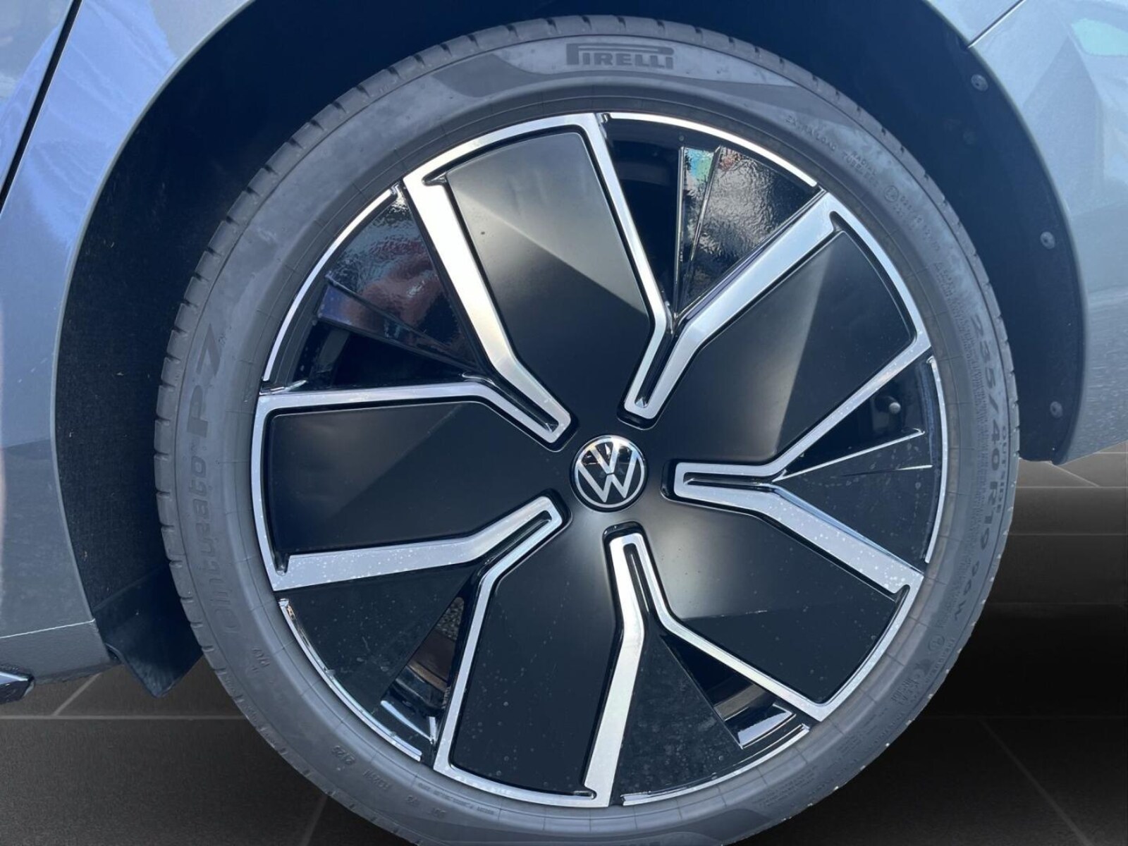 Volkswagen Passat – Bild 8