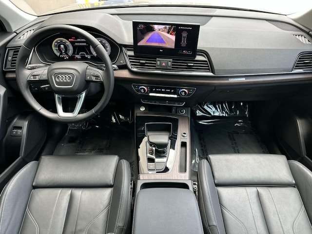 2023 Audi Q5 TFSI e
