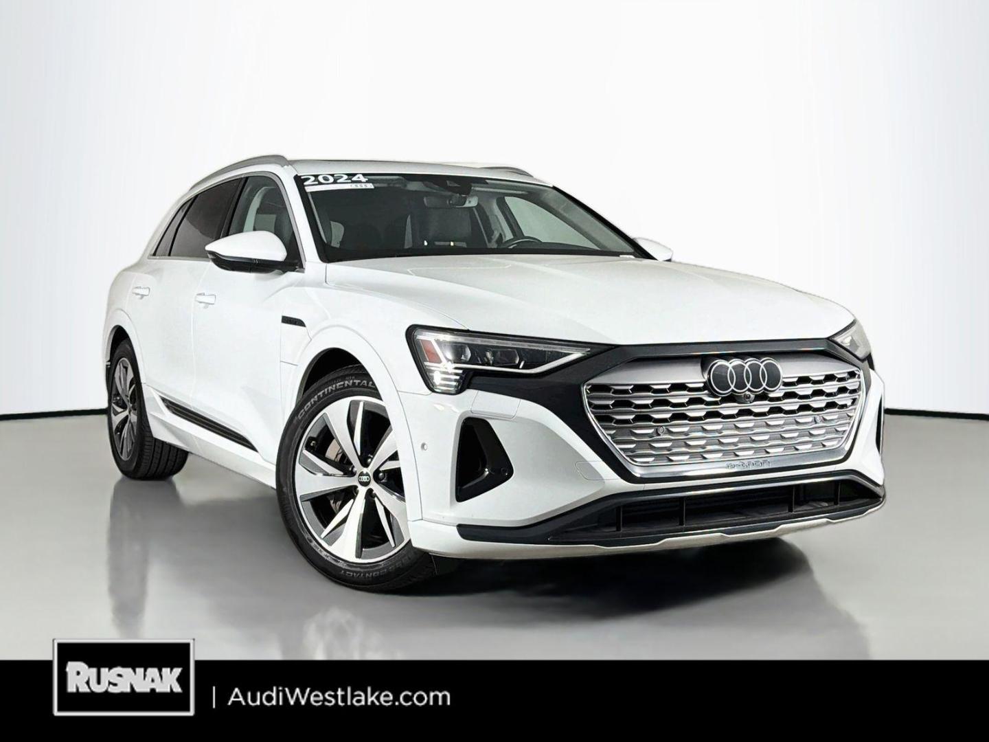 2024 Audi Q8 e-tron 55 114 kWh Premium Plus quattro's photo