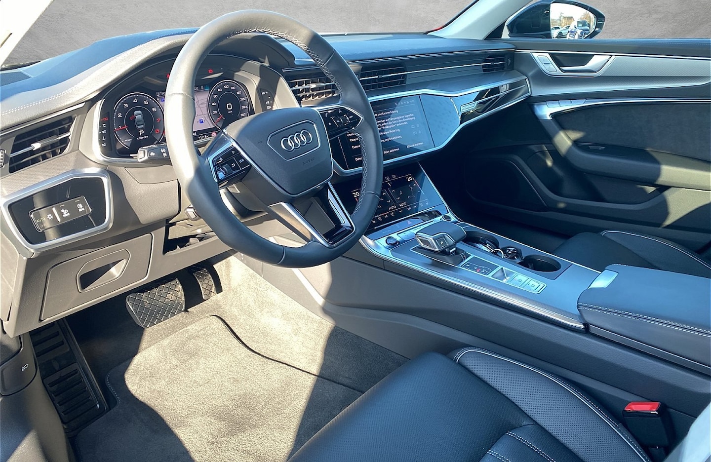 Bild über Audi A6 Limousine advanced 45 TFSI quattro S tronic - für weitere Informationen kontaktieren Sie den Audi Partner