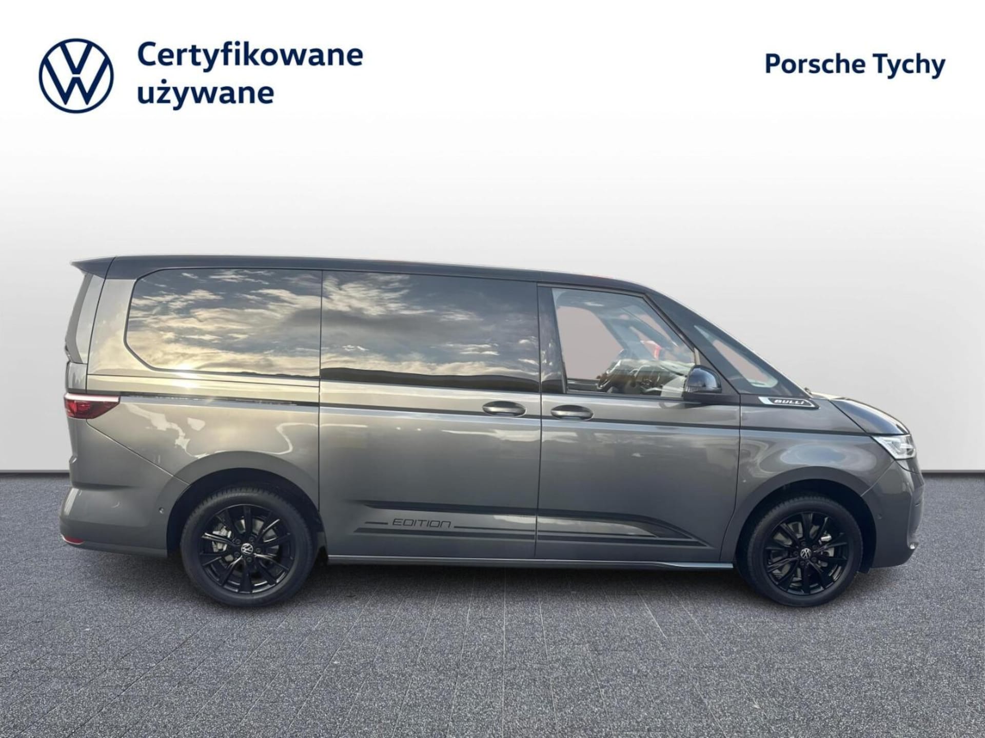 Volkswagen Multivan długi rozstaw osi Life
