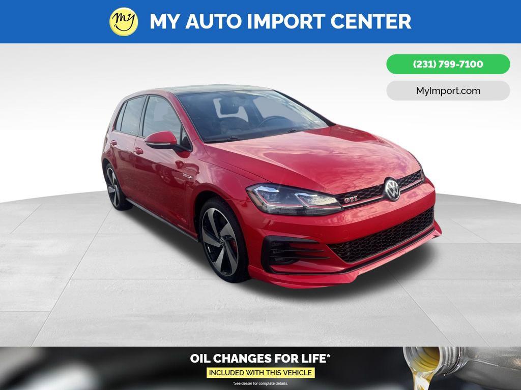 2020 Volkswagen Golf GTI 2.0T SE 4-door's photo