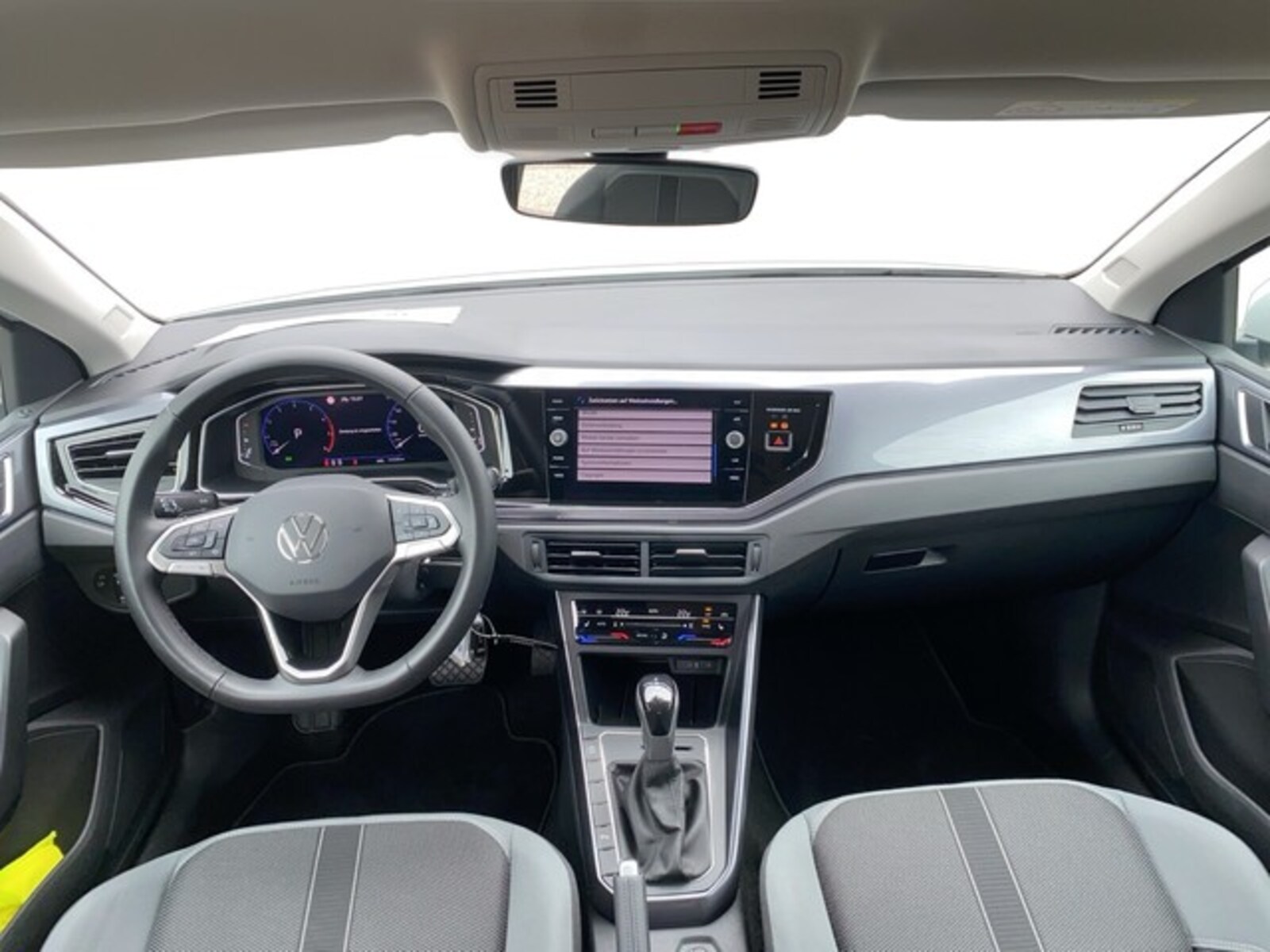 Volkswagen Polo – Bild 10