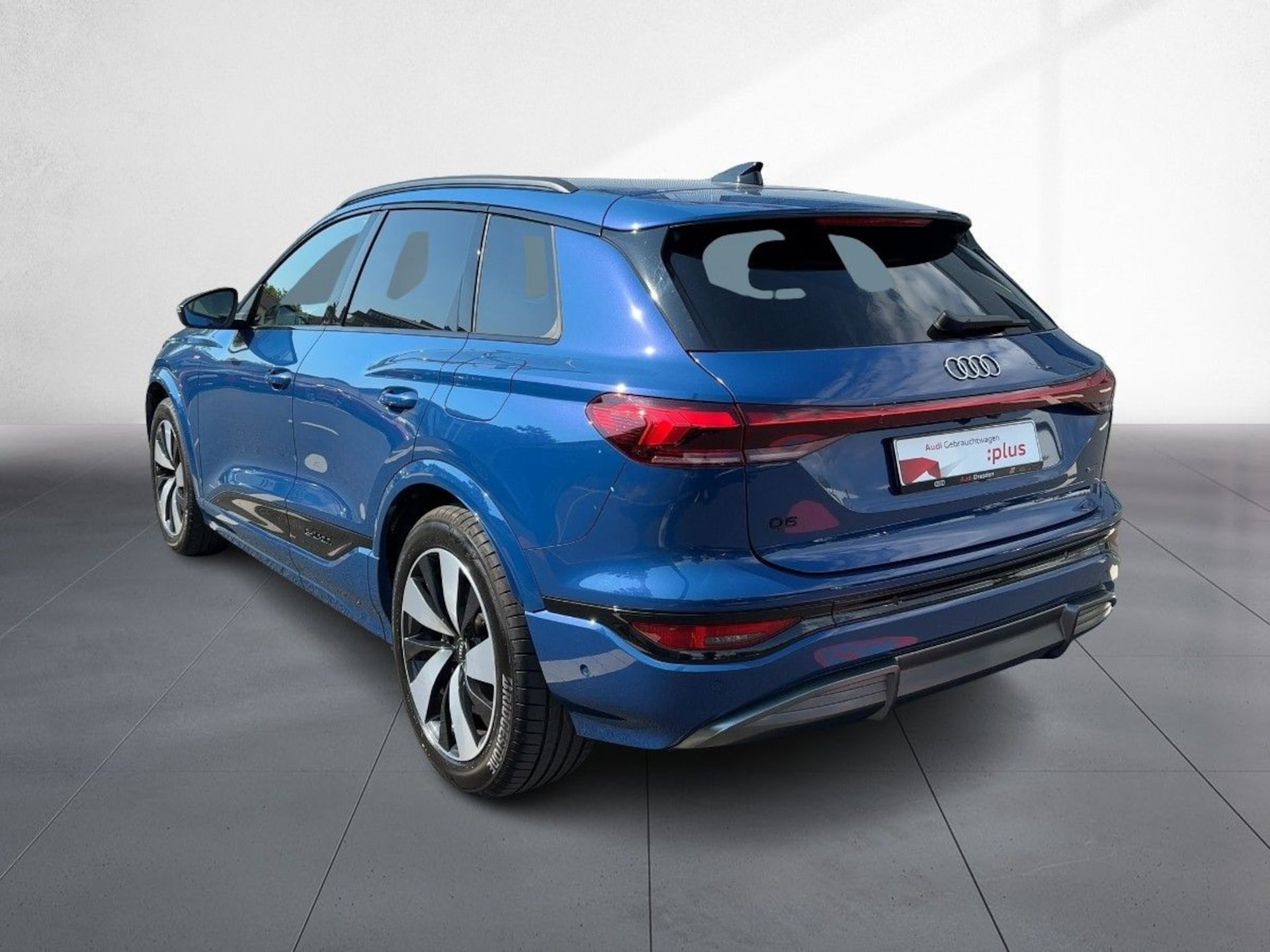Audi Q6 SUV e-tron