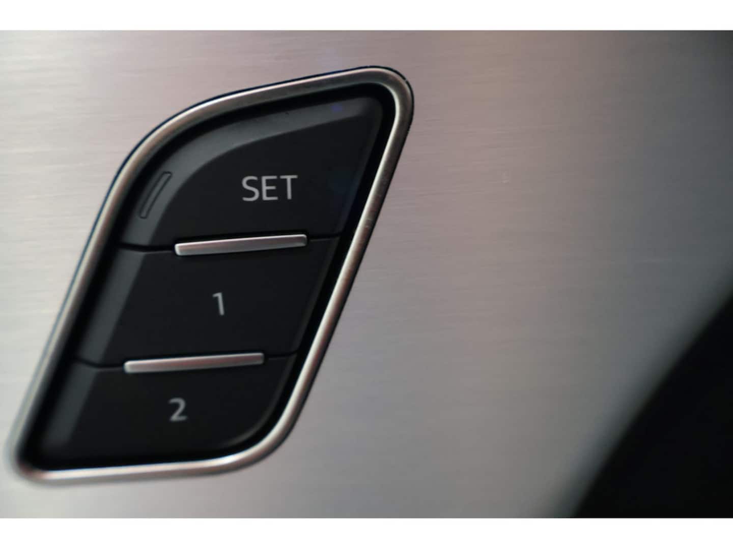 Bild über Audi Q8 SUV 50 TDI quattro tiptronic - für weitere Informationen kontaktieren Sie den Audi Partner