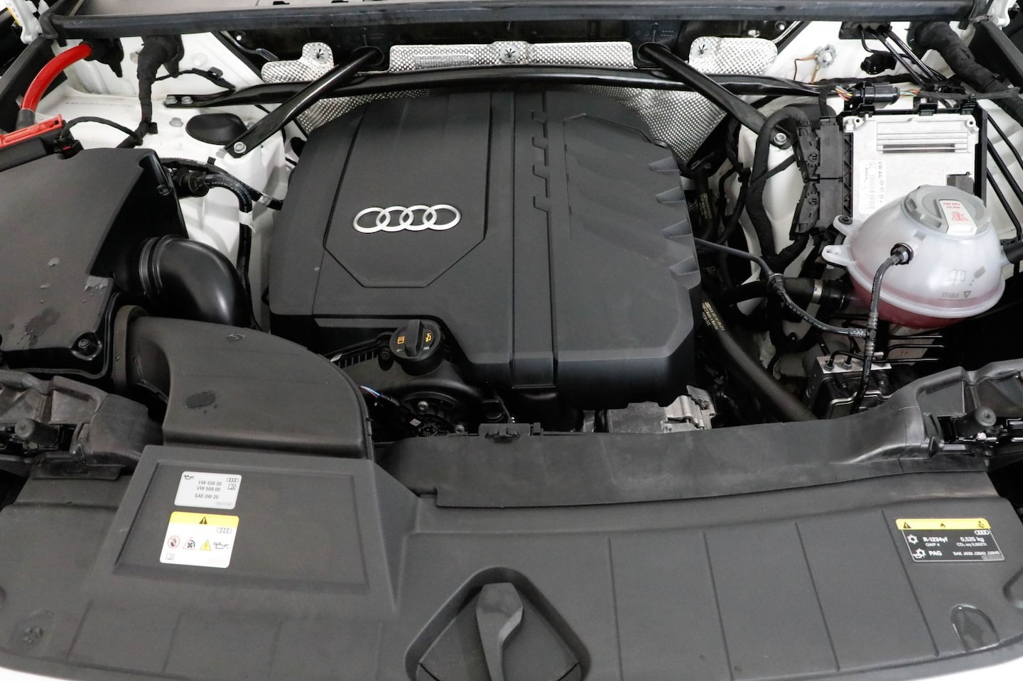 Bild über Audi Q5 40 TFSI quattro S tronic - für weitere Informationen kontaktieren Sie den Audi Partner
