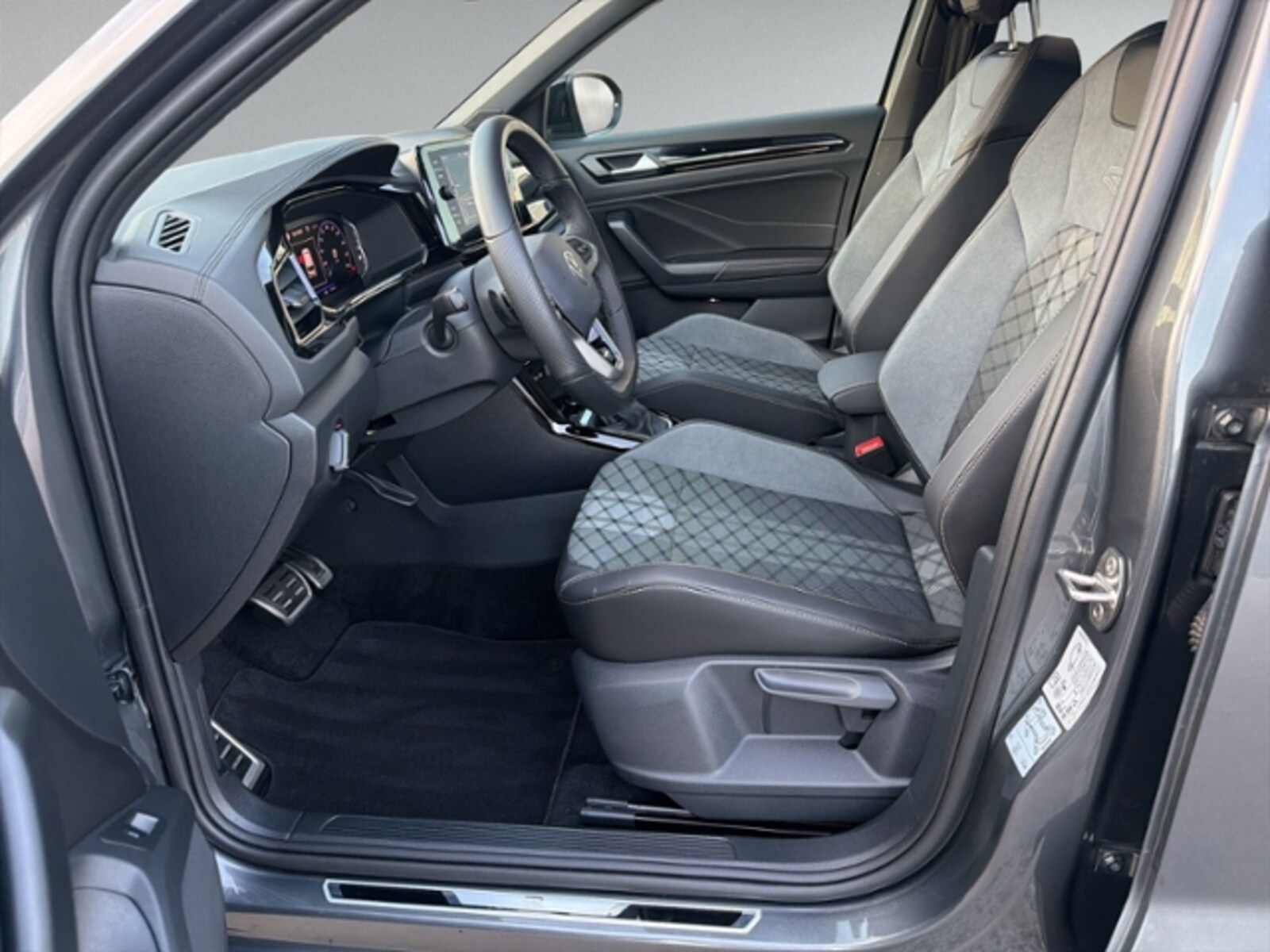 Volkswagen T-Roc – Bild 8