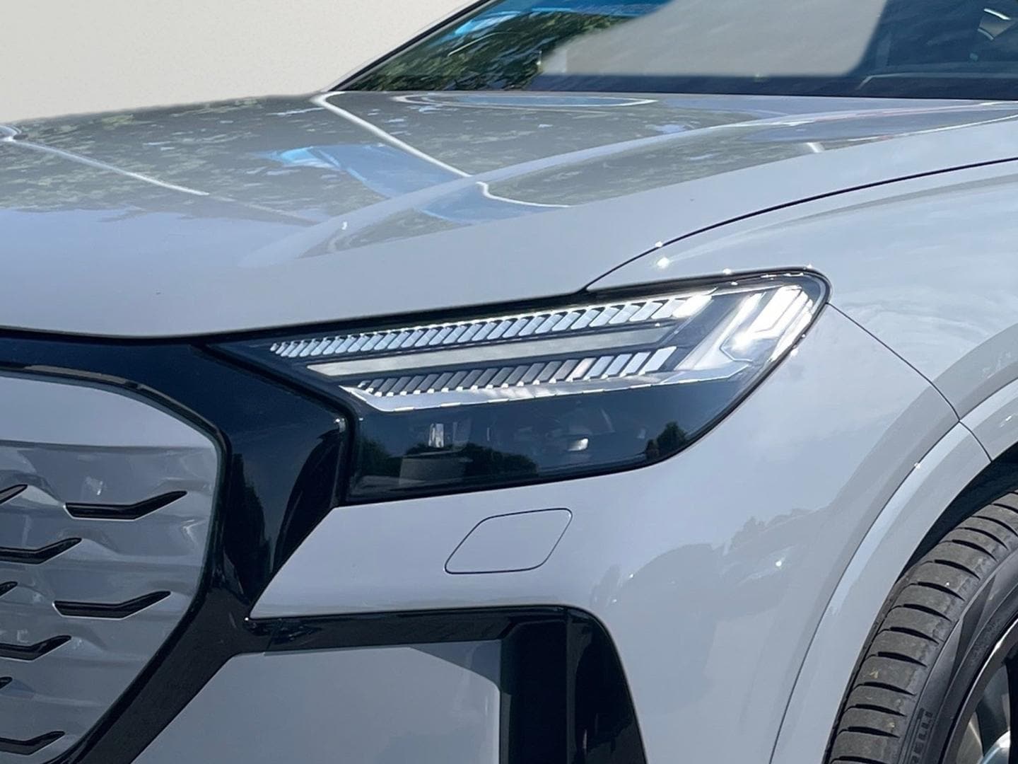 Bild über Audi Q4 SUV e-tron e-tron quattro 220 kW - für weitere Informationen kontaktieren Sie den Audi Partner